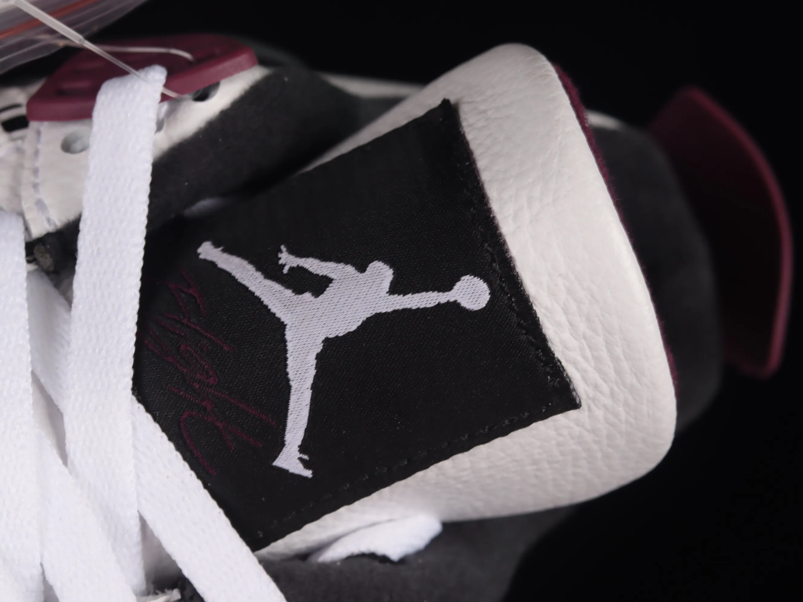 All categories Air Jordan Jordan series basketball shoes Air Jordan 4 pure original version Air Jordan 4 Retro PSG AJ4 Joe 4 Paris full first layer white and purple Paris Saint-Germain famous CZ5624-100